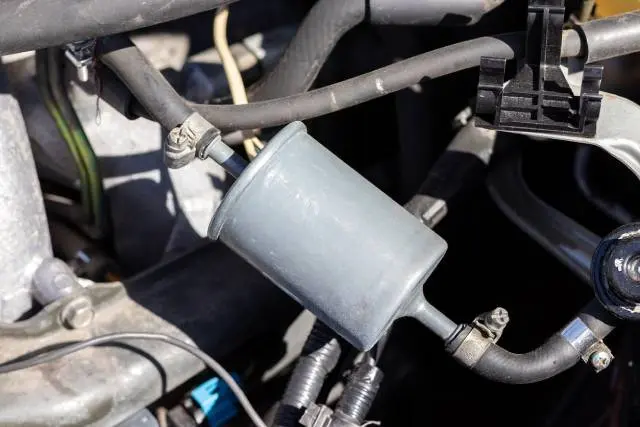 Clogged Diesel Fuel Filter Symptoms That Reduce Power and Acceleration